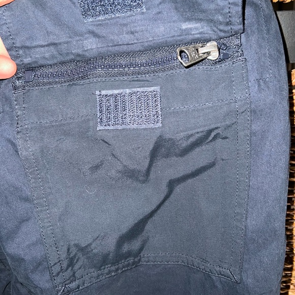 Abercrombie And Fitch cargo pants - Picture 8 of 9